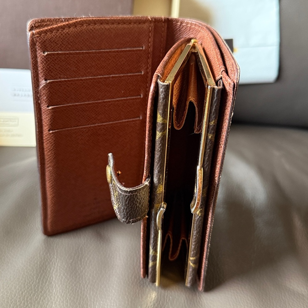 Vintage Louis Vuitton Brown Monogram French Wallet & Card Holder with Box - Picture 10 of 16